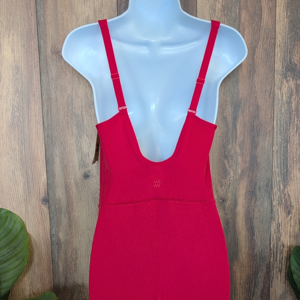 All in Motion NWT Seamless Red Jumpsuit Bodysuit S             M308 - Picture 4 of 8
